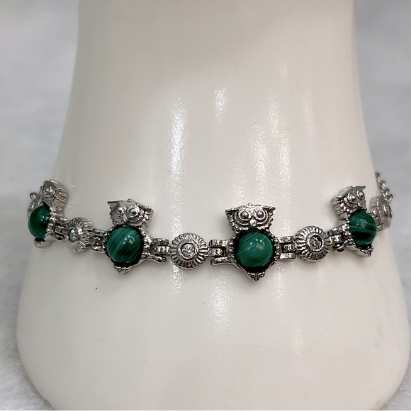 African Malachite and Diamond Silver Owl Bracelet - Picture 7 of 11